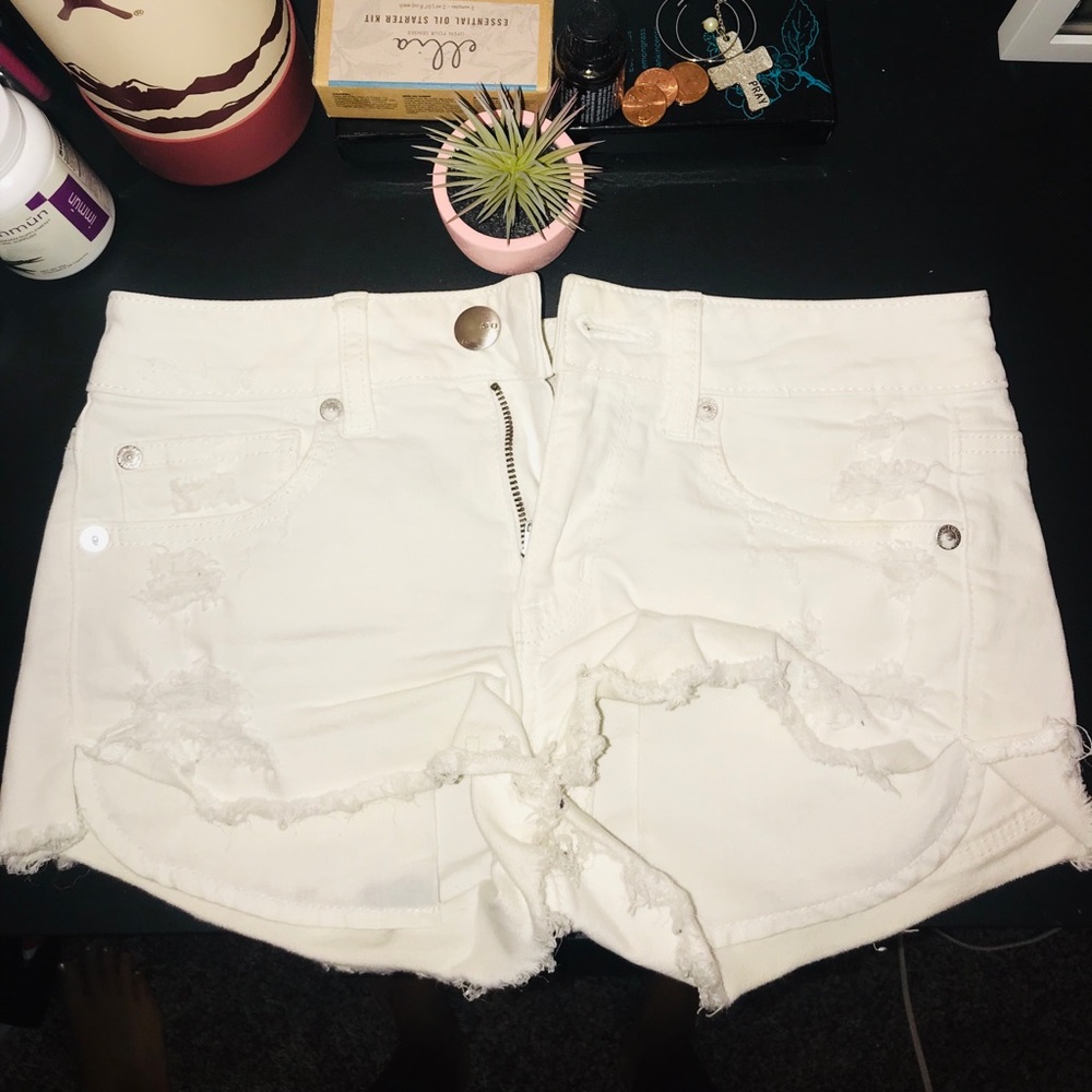 White American Eagle Jean Shorts
